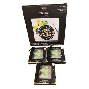 Wicked Woods Wax Melts Bundle (3) & Trick or Treat Circle Sign Kit. New In Box